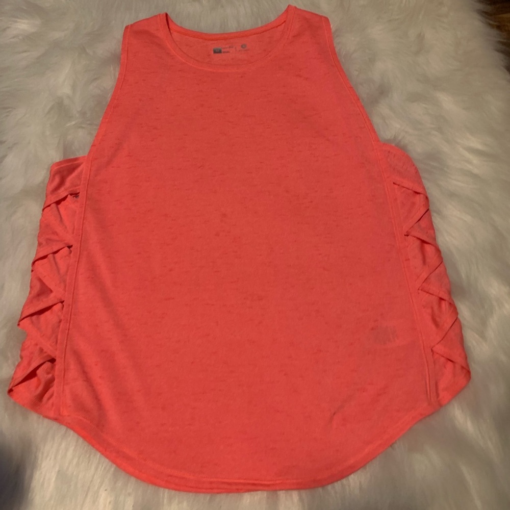 A xersion workout top